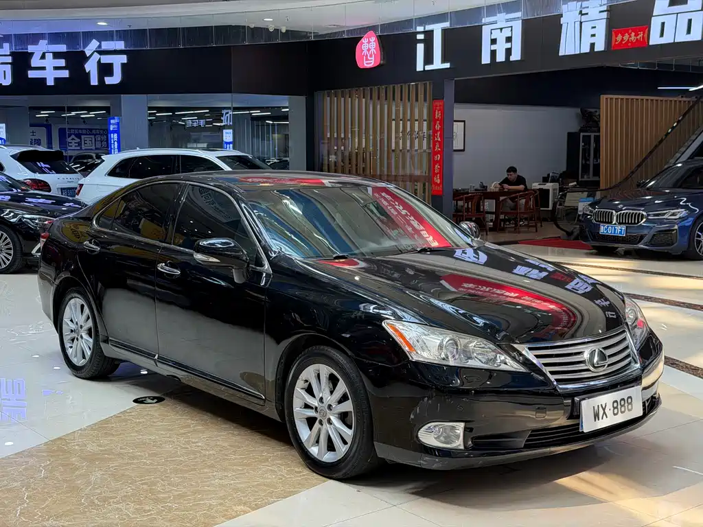 Lexus ES — миниатюра 3