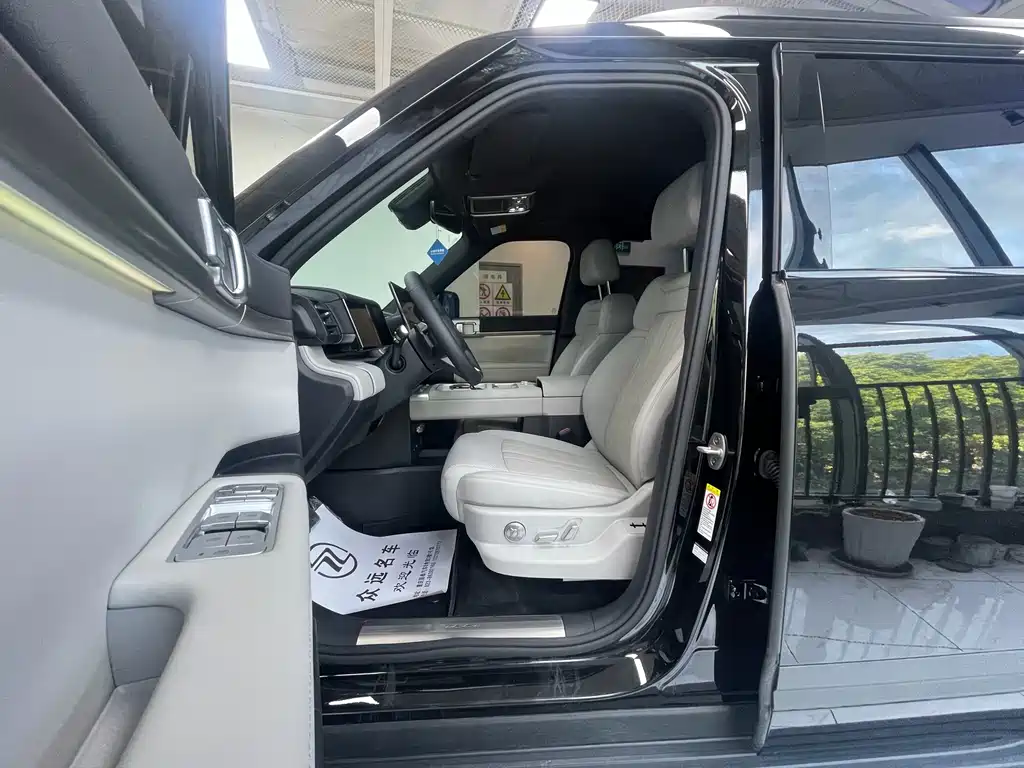 Fangchengbao Leopard 7 7 2025 190KM Ultra