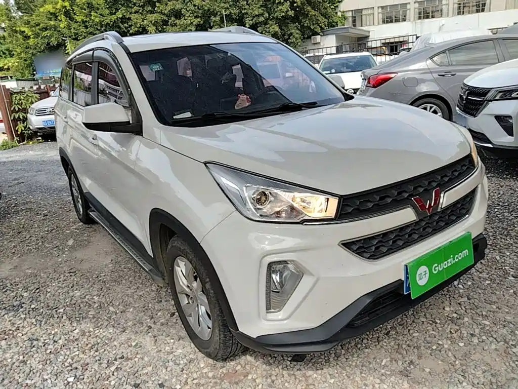 Wuling Hongguang S3 — миниатюра 4