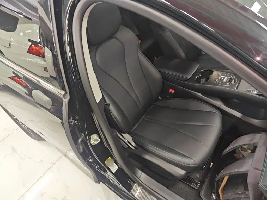 BYD Seal 05 DM-i — миниатюра 25