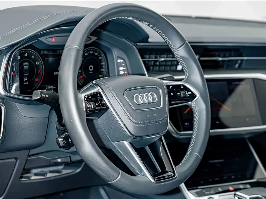 Audi A6L — миниатюра 9