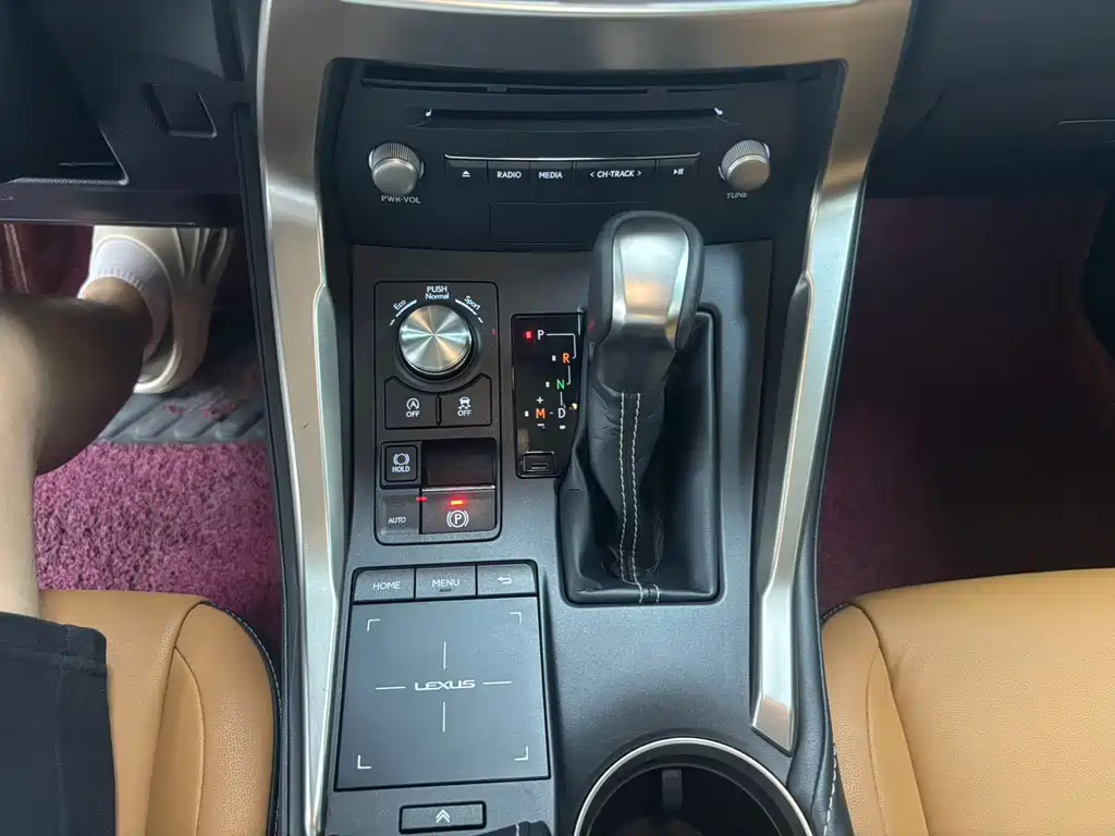 Lexus NX — фотографии объявления, Фото 17