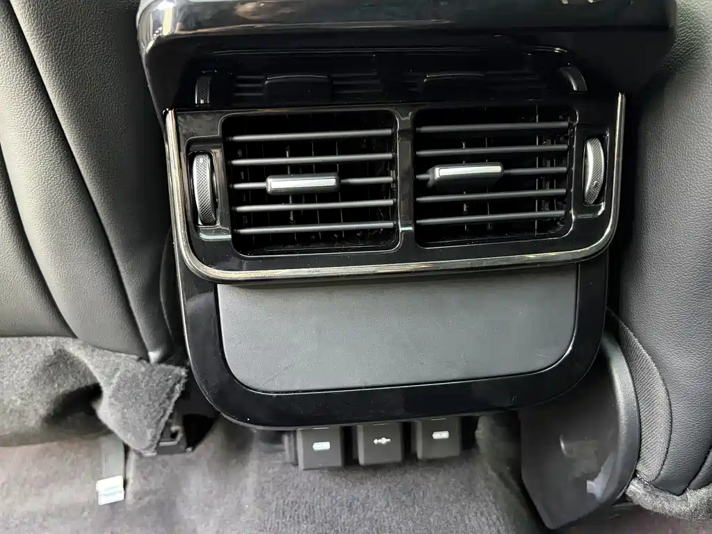 Land Rover Evoque — миниатюра 15