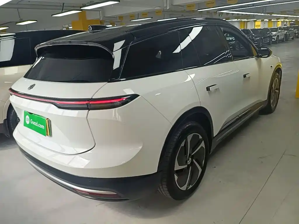 NIO ES6 — миниатюра 7