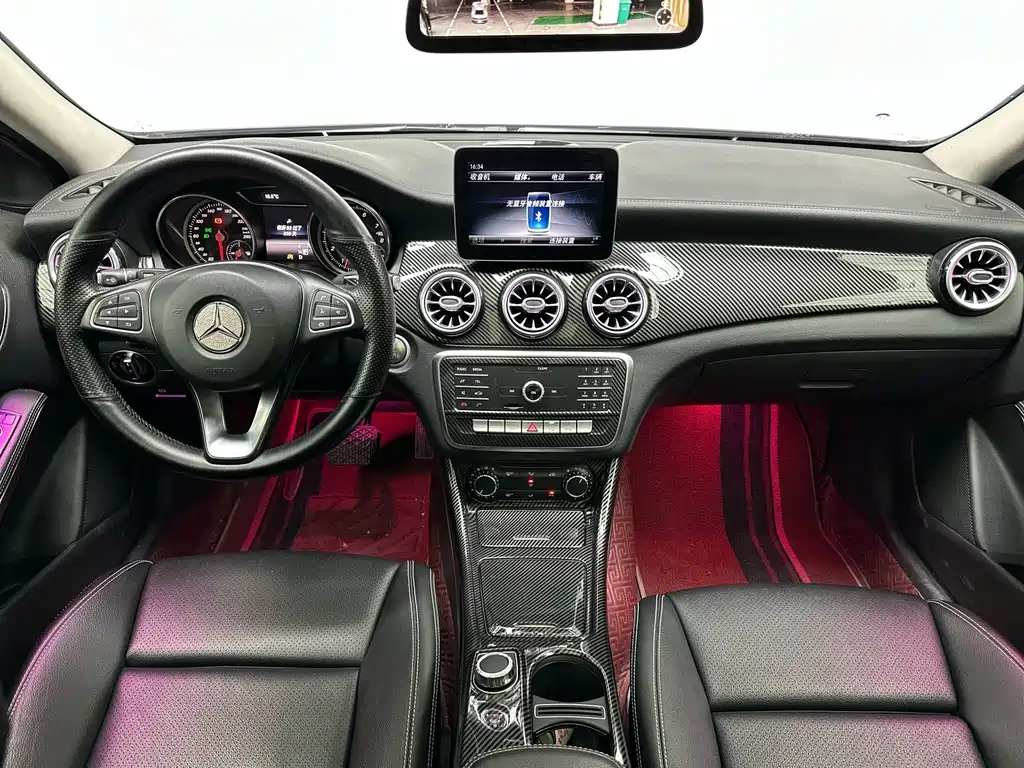 Mercedes-Benz GLA — миниатюра 9