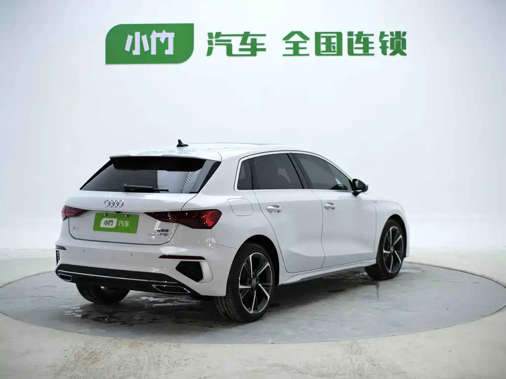 Audi A3 2023 Sportback 35 TFSI Fashion Sport