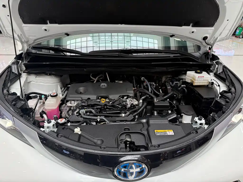 Toyota Sienna — миниатюра 26