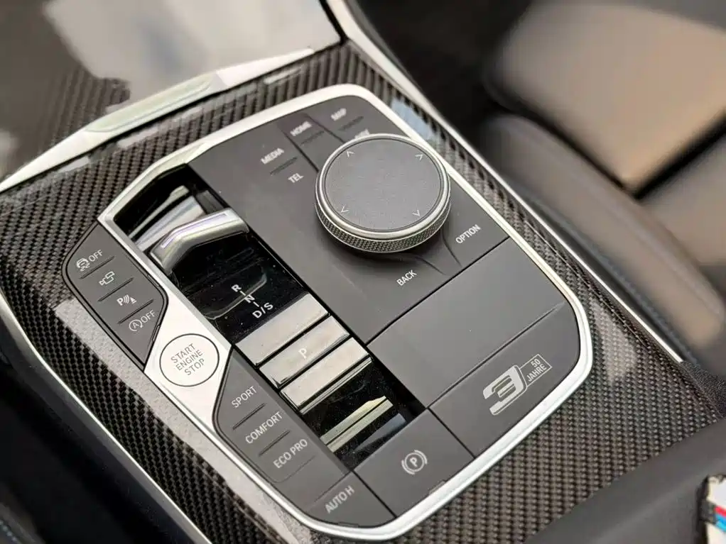 BMW 3 Series — миниатюра 14
