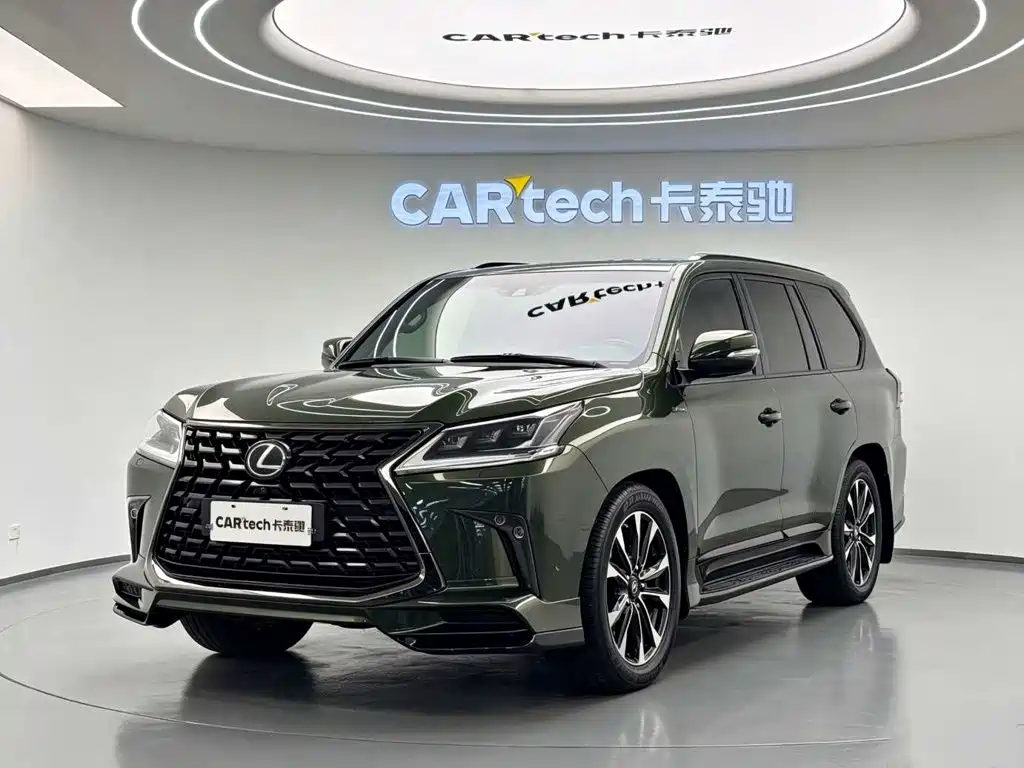 Lexus LX