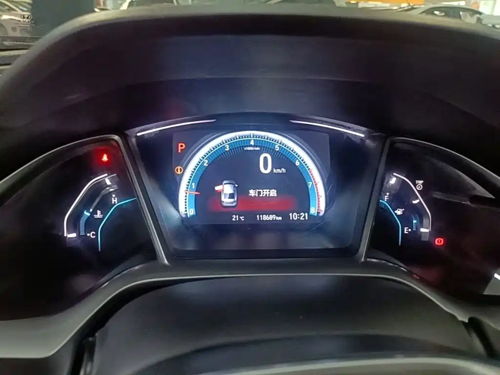 Honda Civic — миниатюра 12