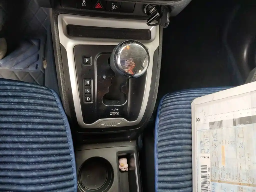 Jeep Compass (Import) — миниатюра 7