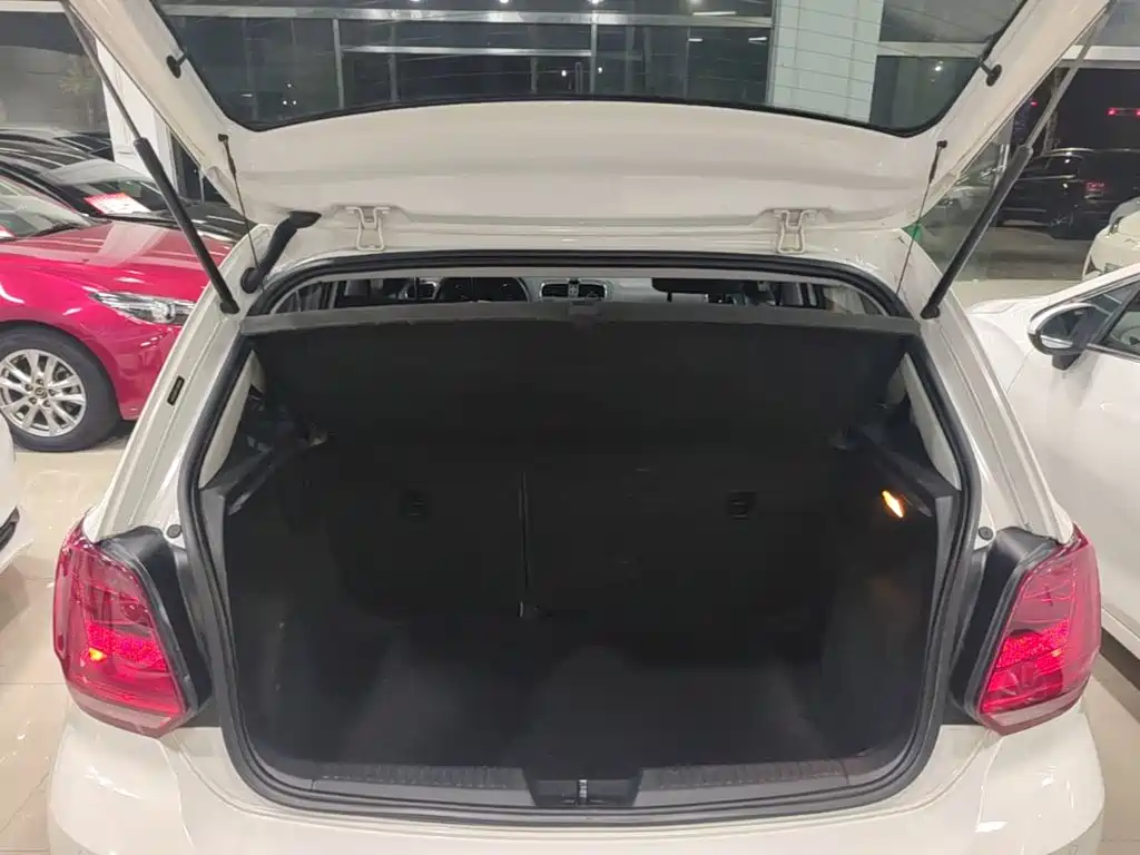 Volkswagen Polo — миниатюра 19