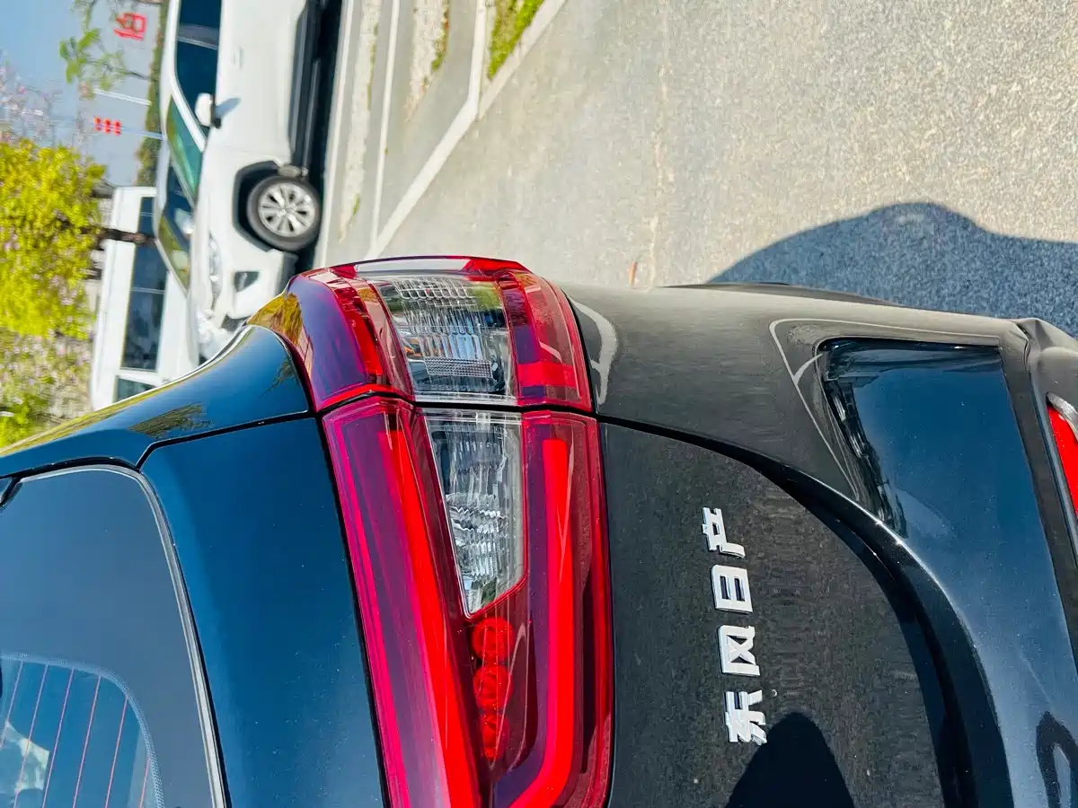 Nissan Qashqai id 4589129 из Китая 10