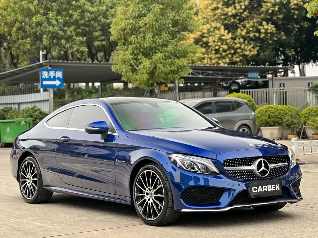 MERCEDES-BENZ C CLASS