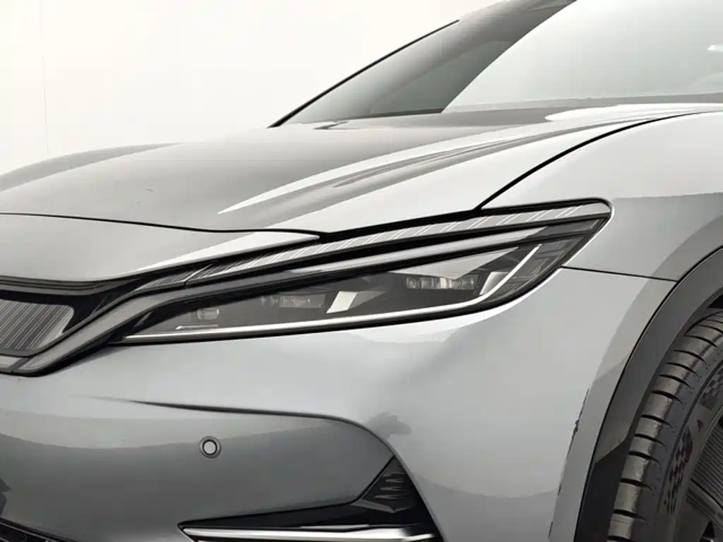 BYD L EV — миниатюра 14