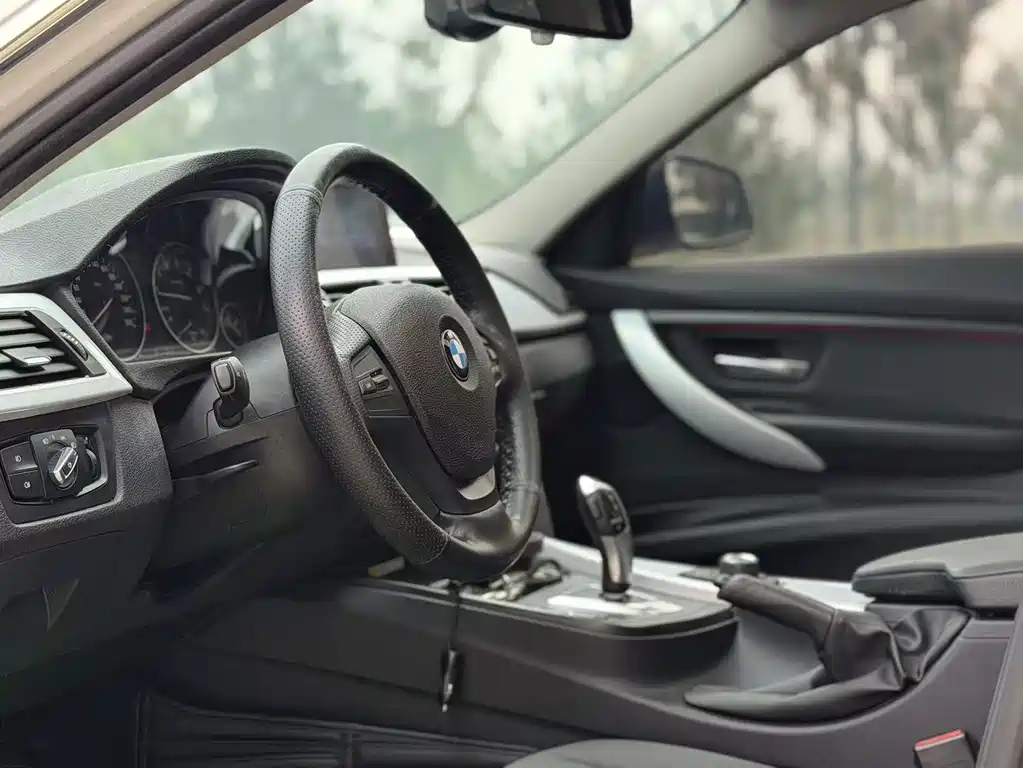 BMW 3 Series — миниатюра 19