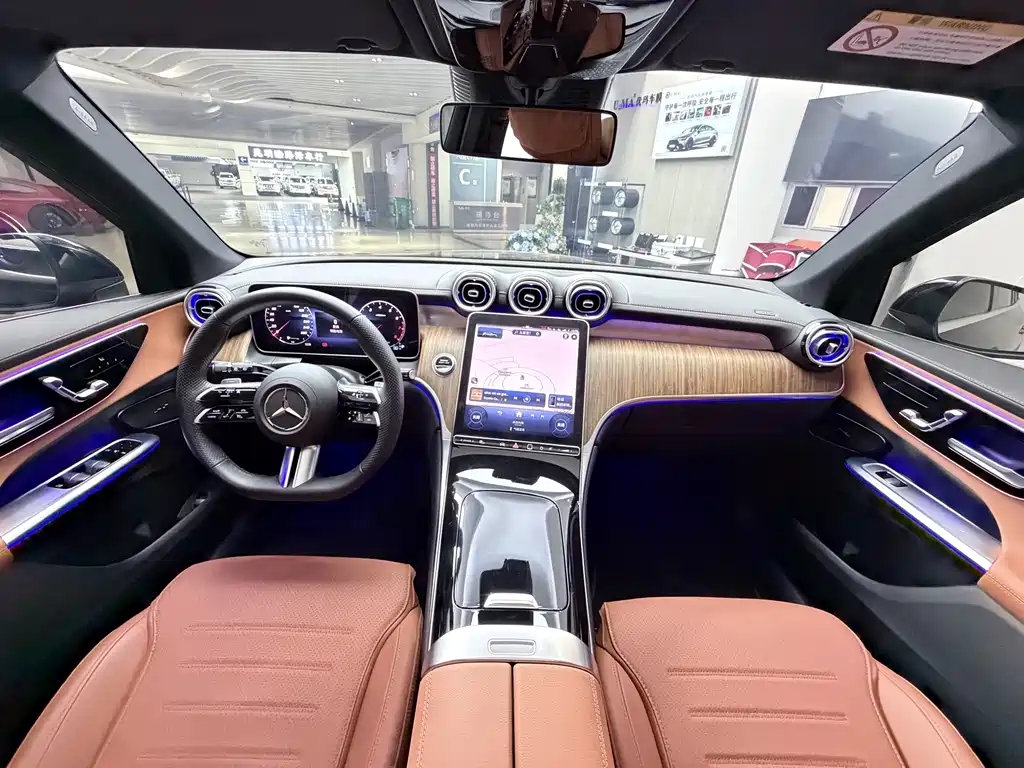 Mercedes-Benz GLC — миниатюра 23