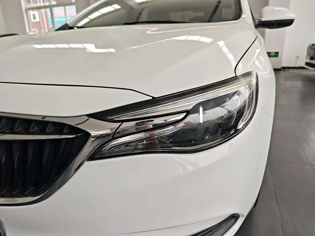 Buick Excelle — миниатюра 24