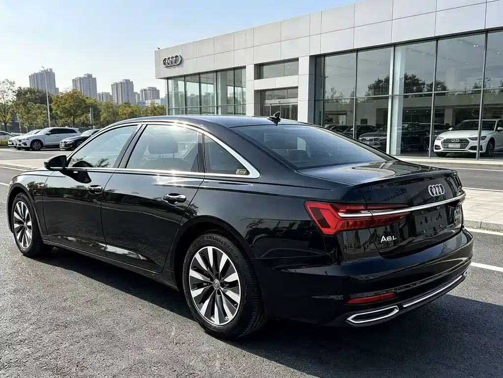 Audi A6L — миниатюра 7