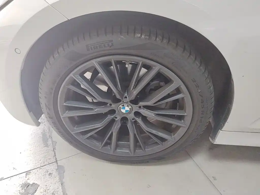 BMW 3 Series — миниатюра 23
