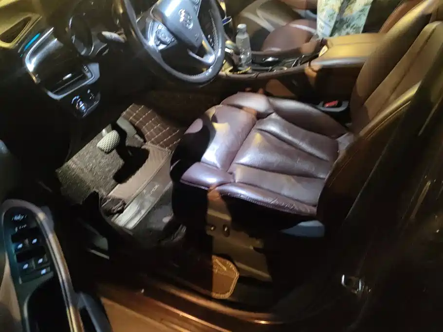 Buick Envision Plus — миниатюра 9