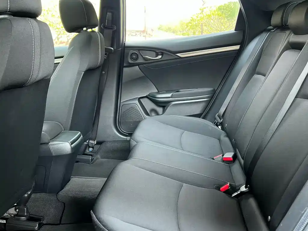 Honda Civic — миниатюра 9