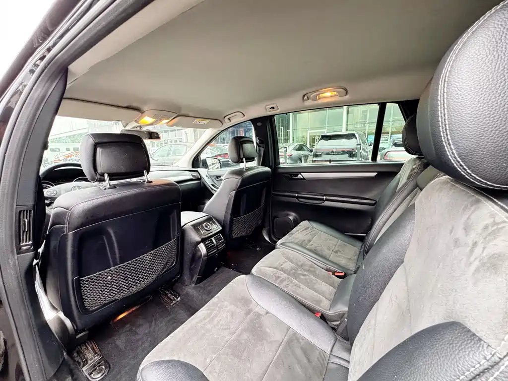 Mercedes-Benz R 2014 R 320 4MATIC