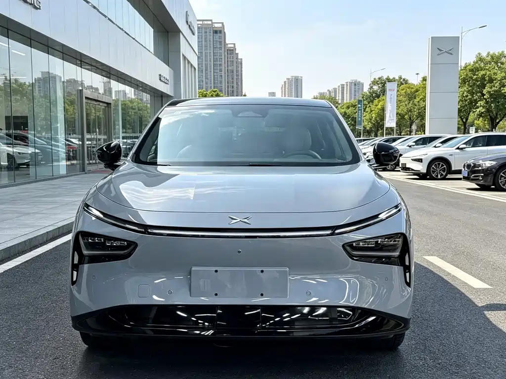 XPeng G7 — миниатюра 3