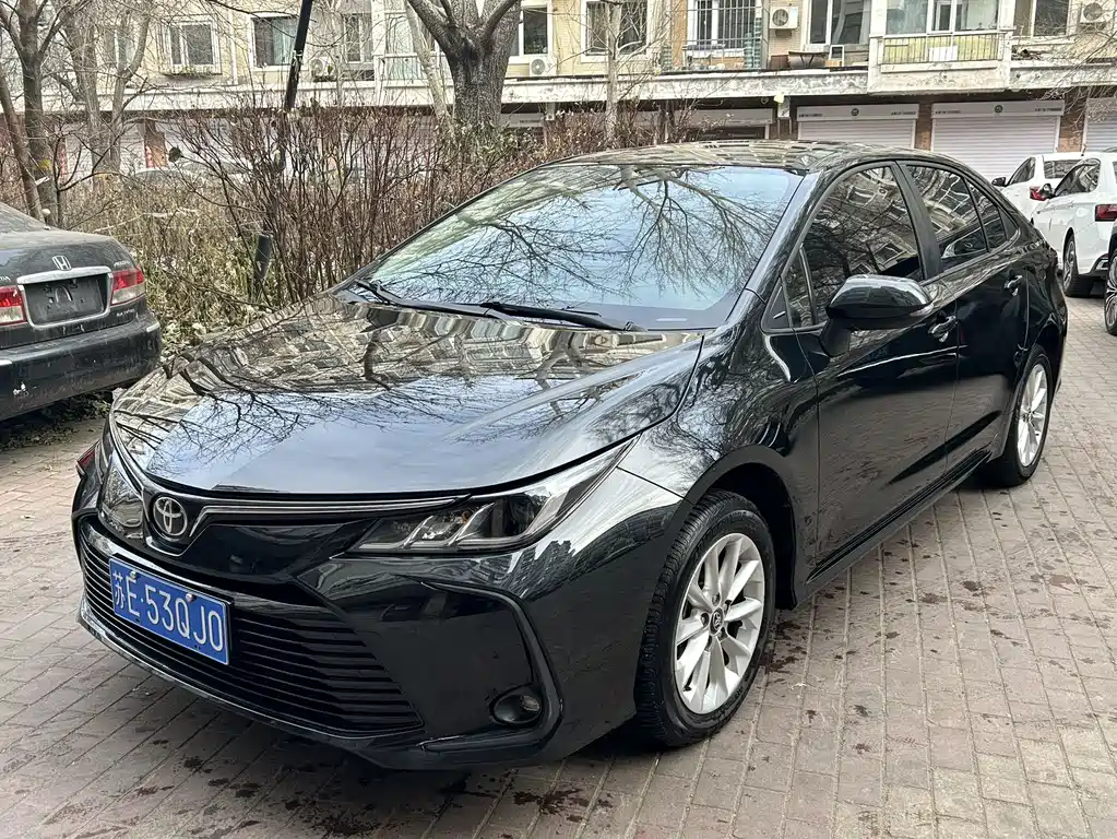 TOYOTA COROLLA