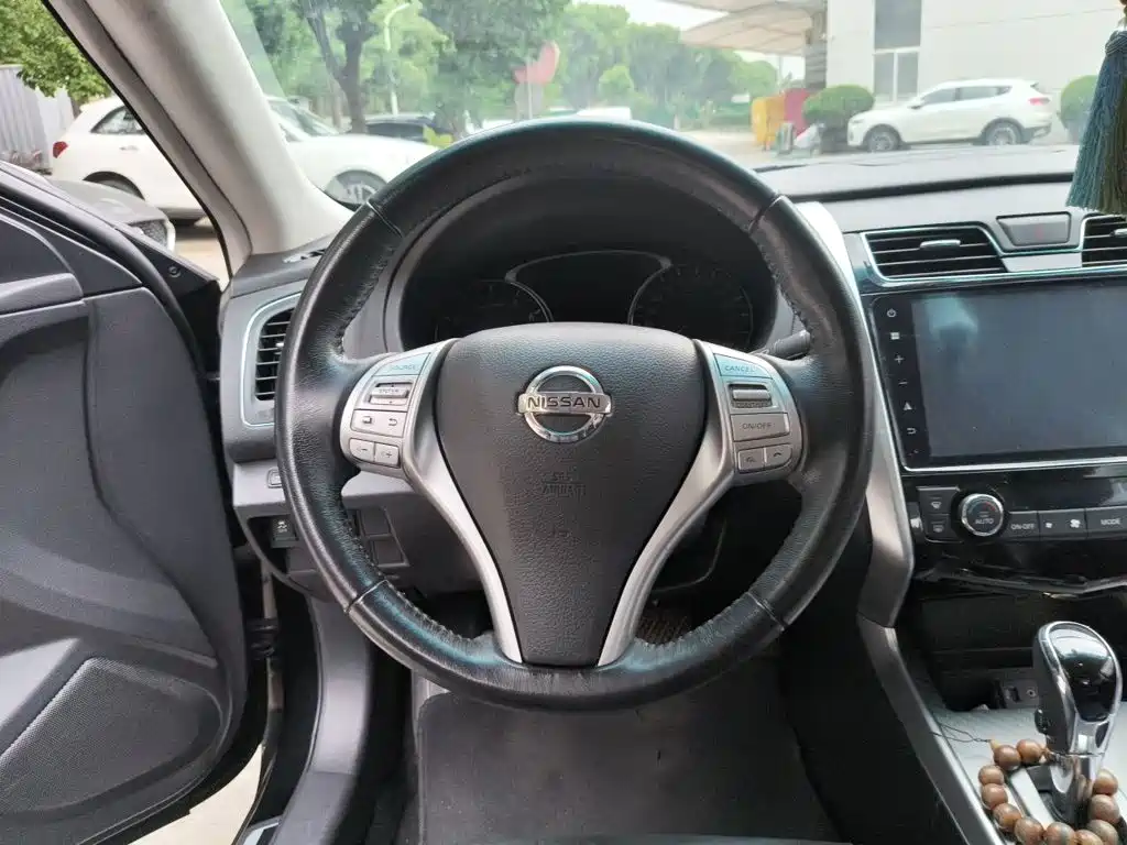Nissan Teana — миниатюра 3
