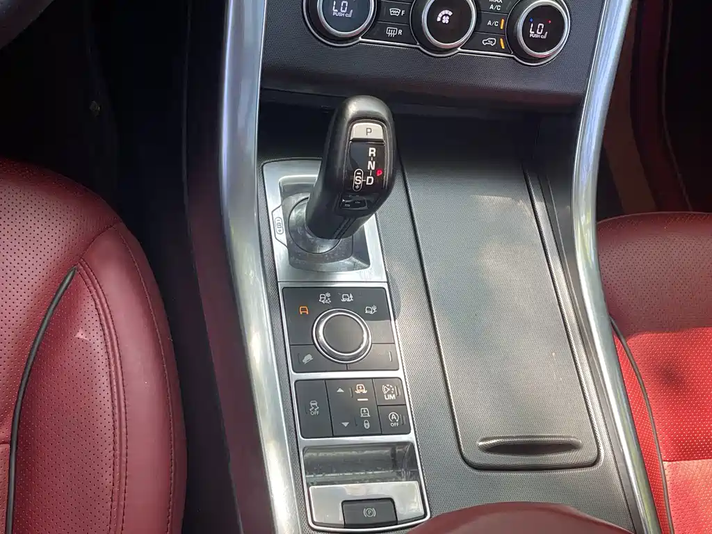 Land Rover Sport — миниатюра 13