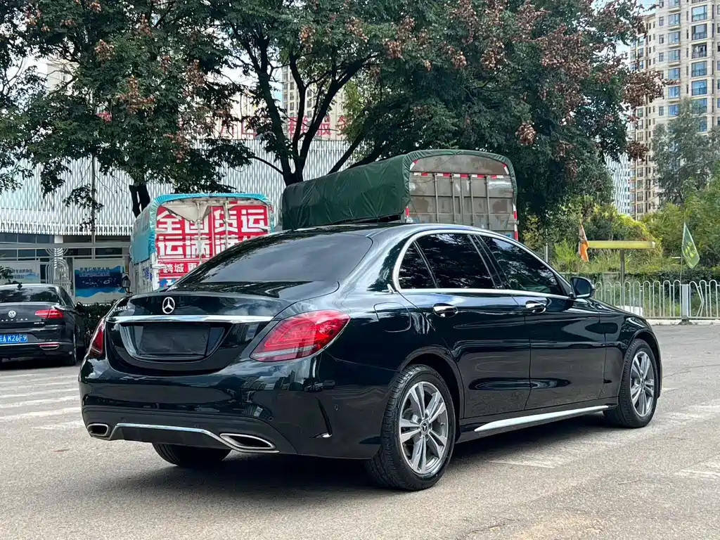 Mercedes-Benz C-Class — миниатюра 9