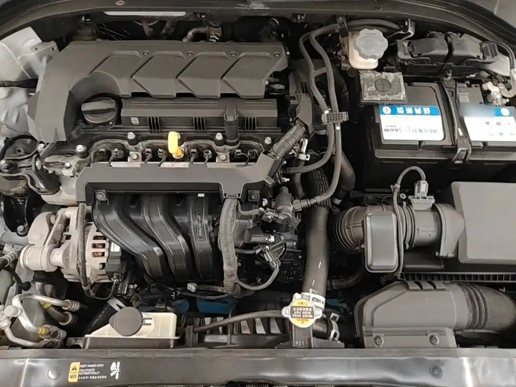 Hyundai Elantra — миниатюра 20