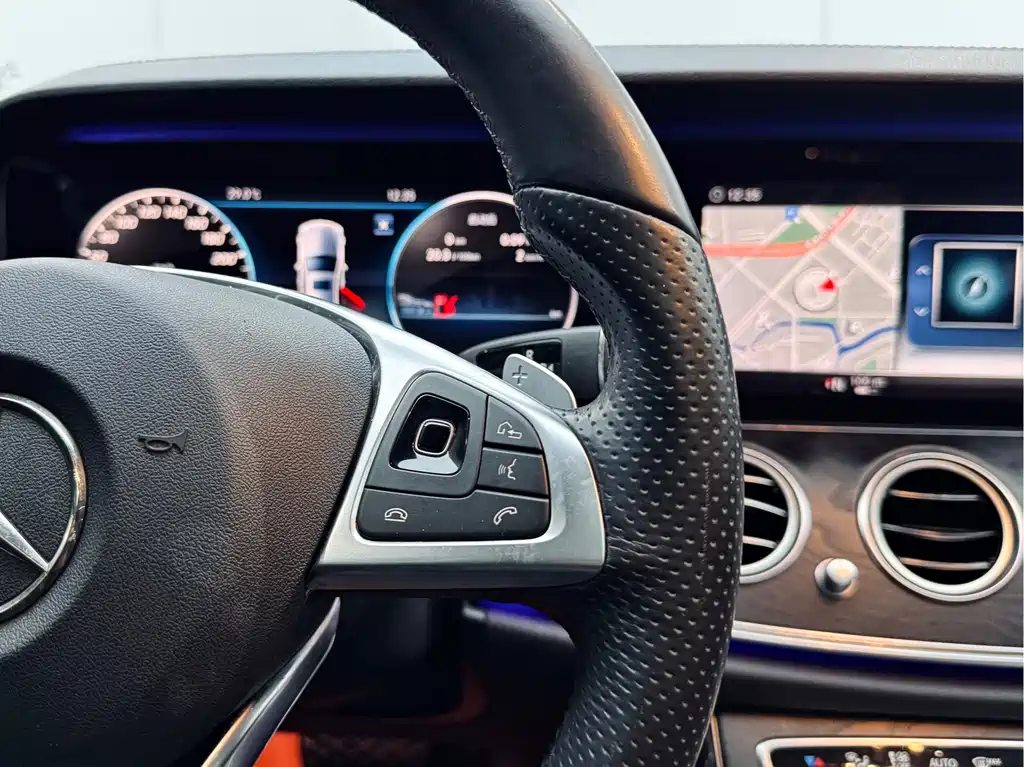 Mercedes-Benz E-Class E 2018 E 200 L Sport