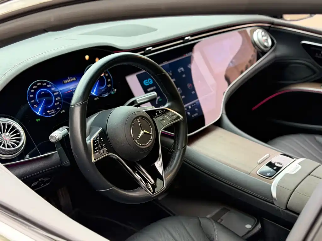 Mercedes-Benz EQS — миниатюра 7