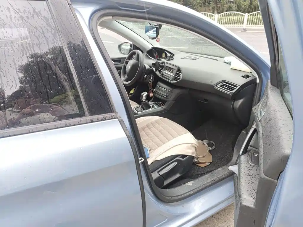 Peugeot 308S — миниатюра 20