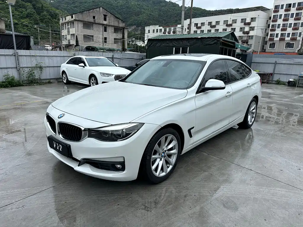 BMW 3 Series GT 2018