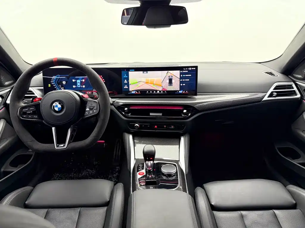 BMW M4 2024 M4