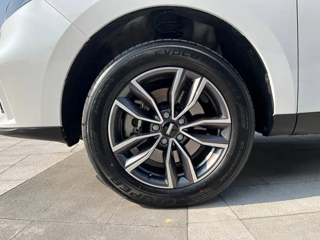 Wey Wey VV5 — миниатюра 12