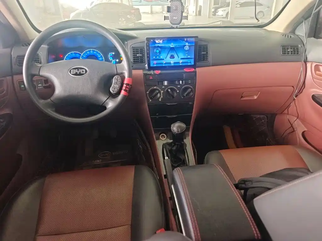 BYD F3 — миниатюра 10