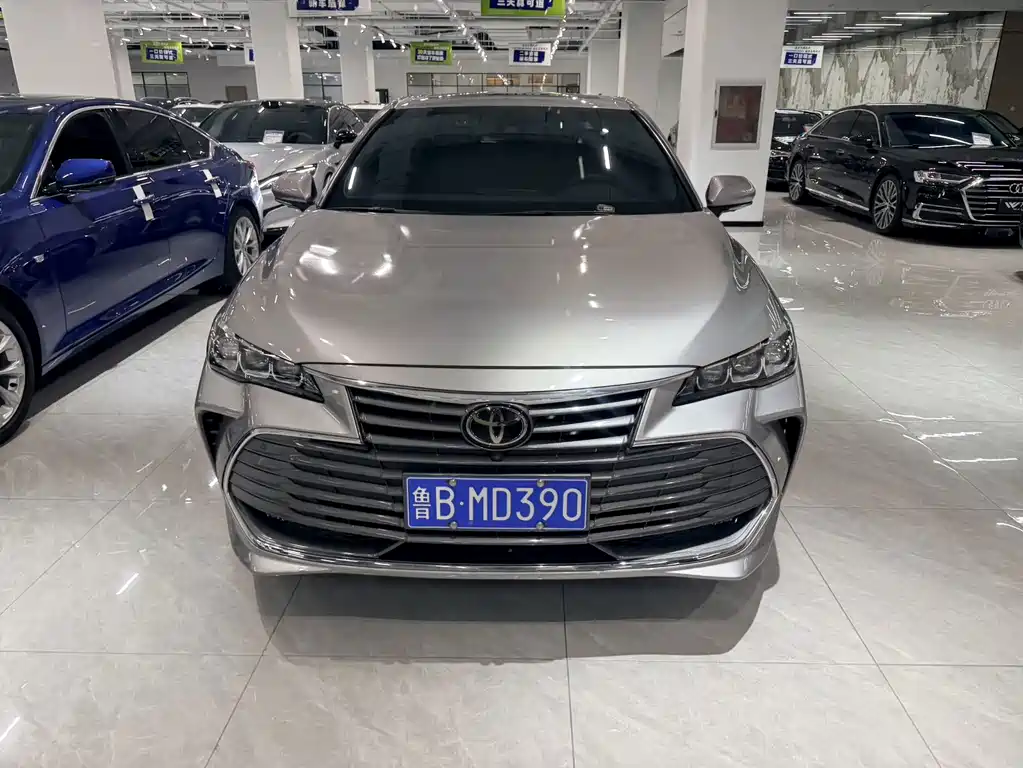 Toyota Avalon — миниатюра 3