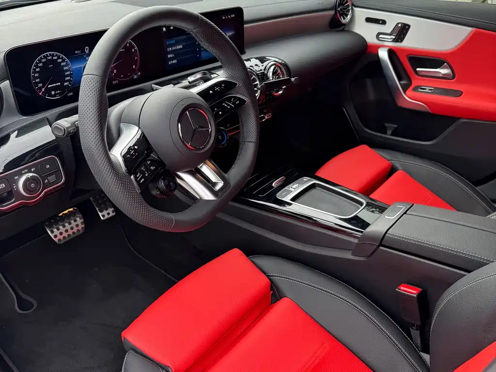 Mercedes-Benz A-Class AMG — миниатюра 7