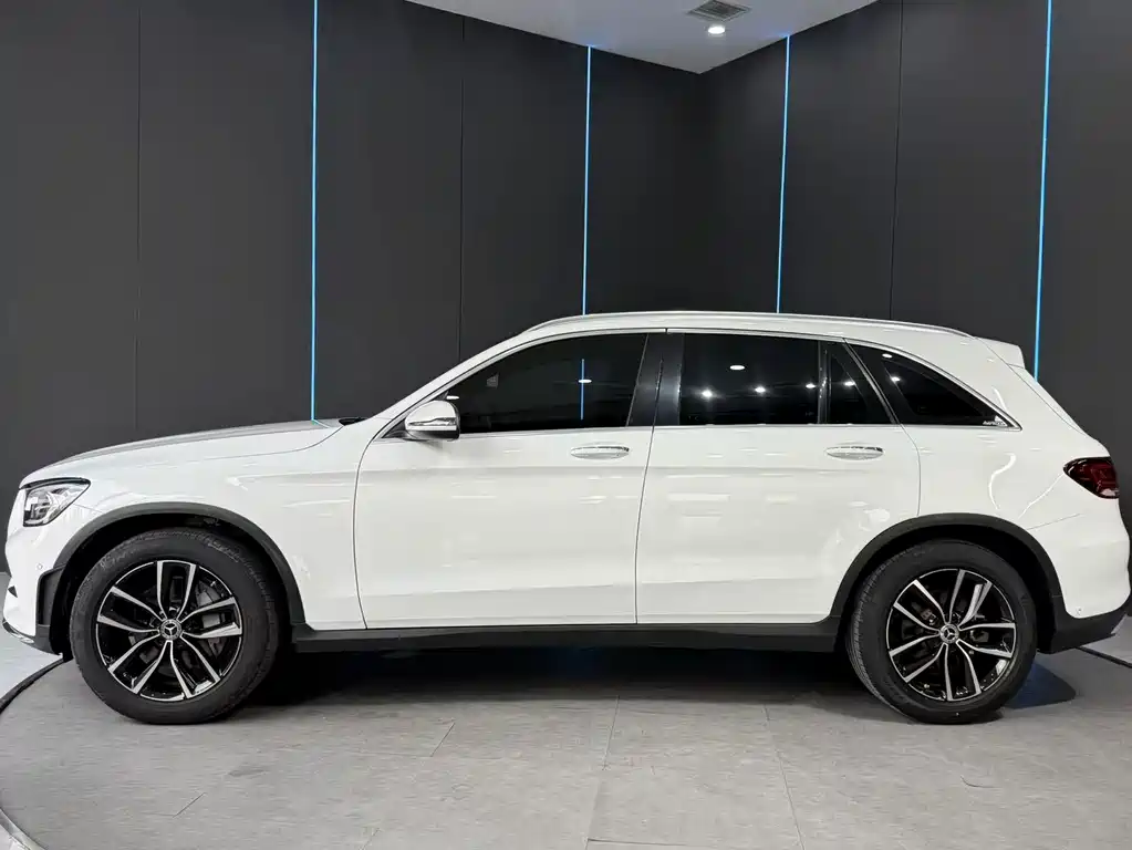 Mercedes-Benz GLC — миниатюра 5