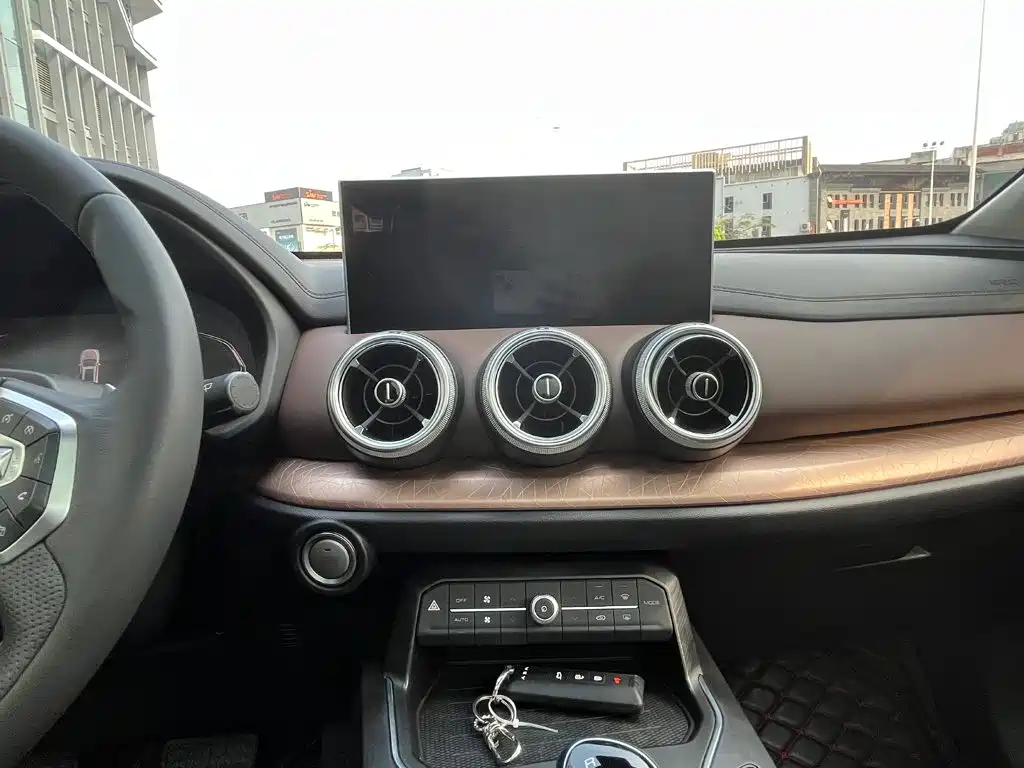 Wey Wey VV5 — миниатюра 16