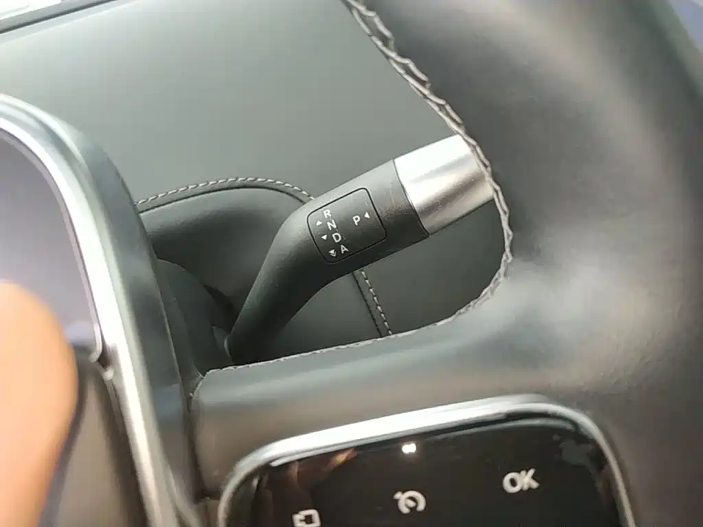 Li Auto Li L6 — миниатюра 14