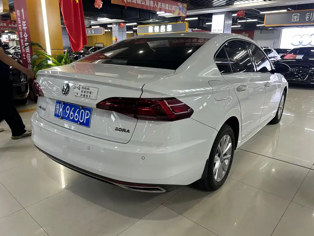 Volkswagen Bora — миниатюра 18