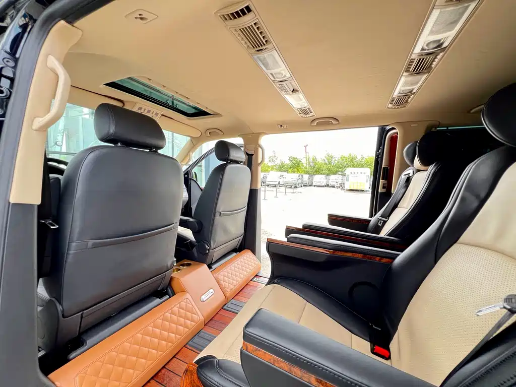 Volkswagen Multivan — миниатюра 11