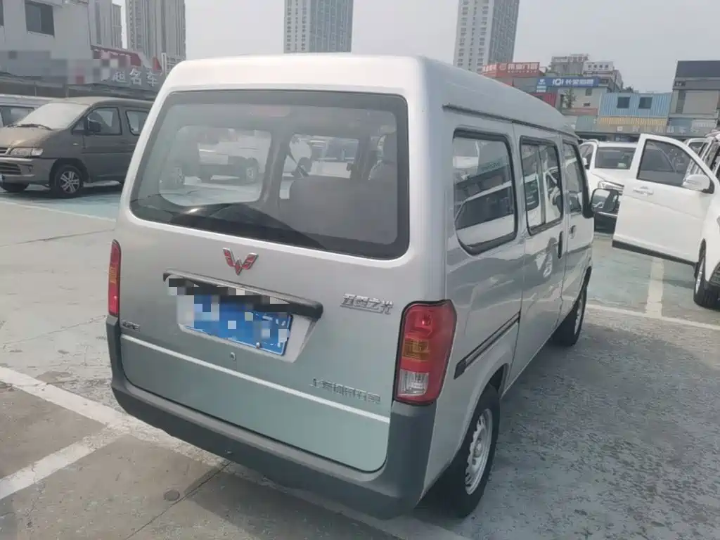 Wuling Zhiguang — миниатюра 7