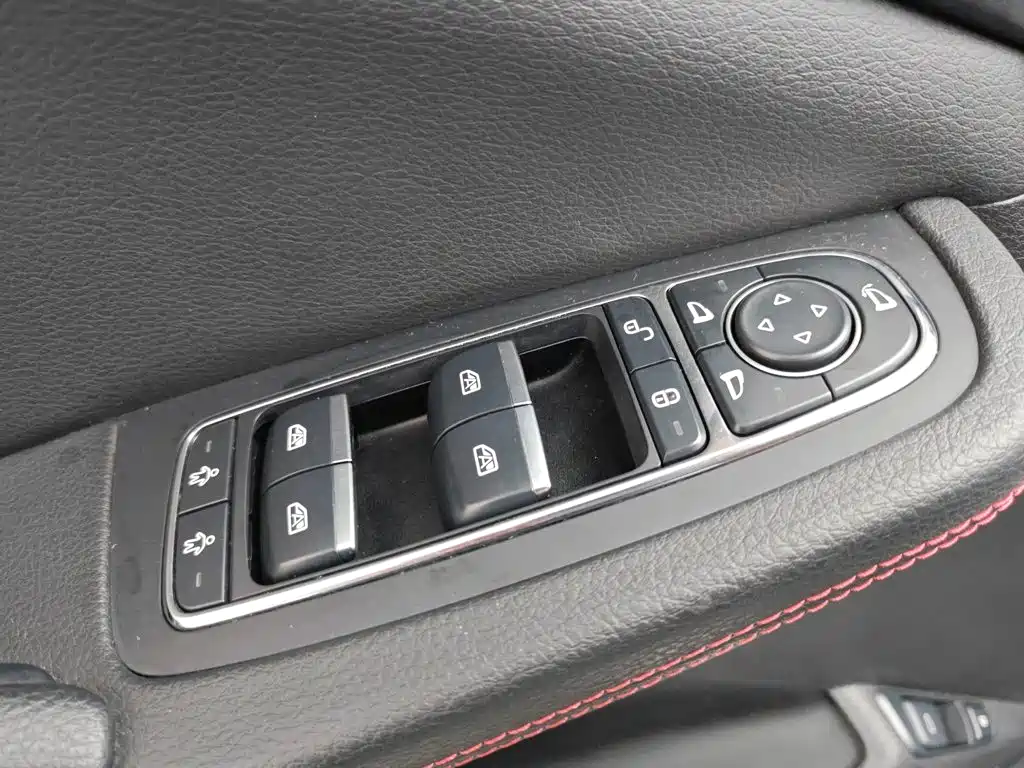 BYD Tang 2018 DM 2.0T 7 мест V
