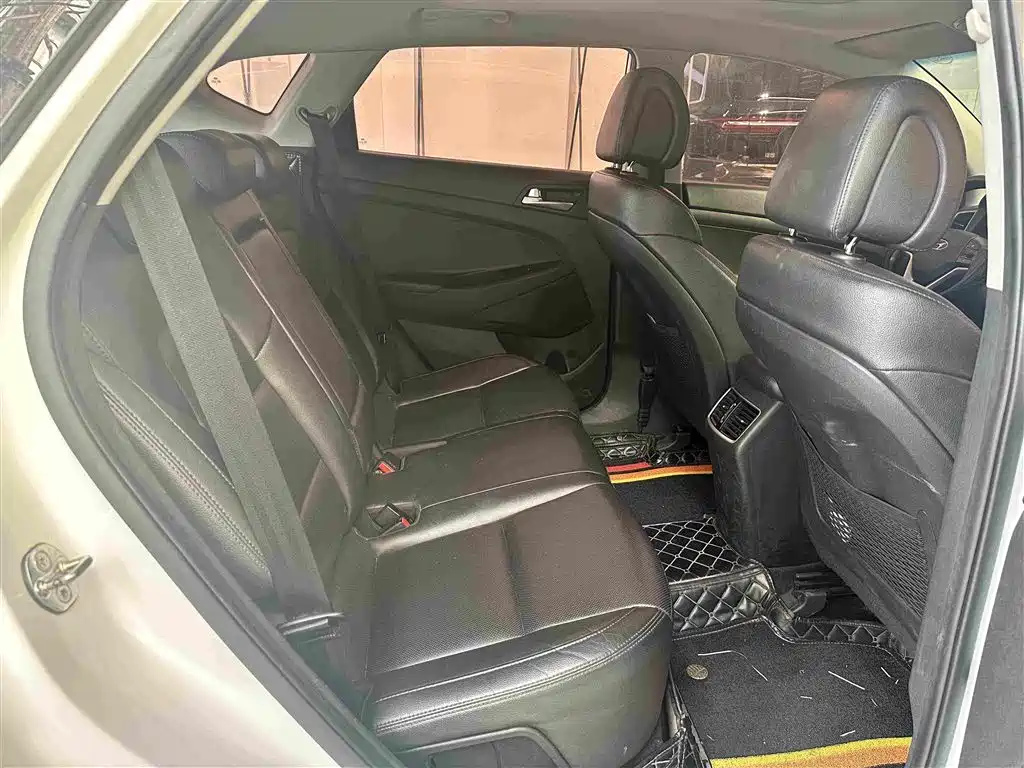 Hyundai Tucson — миниатюра 9
